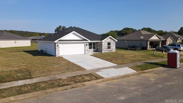3510 Homestead Rd, Conway, AR 72032