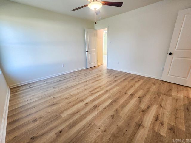 3510 Homestead Rd, Conway, AR 72032