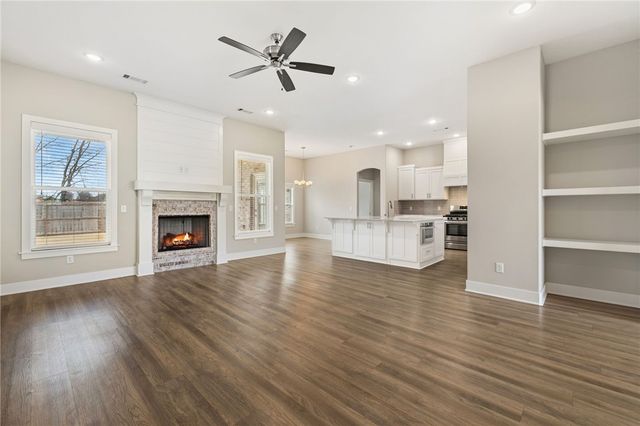 4614 Hamlet Street, Springdale, AR 72764