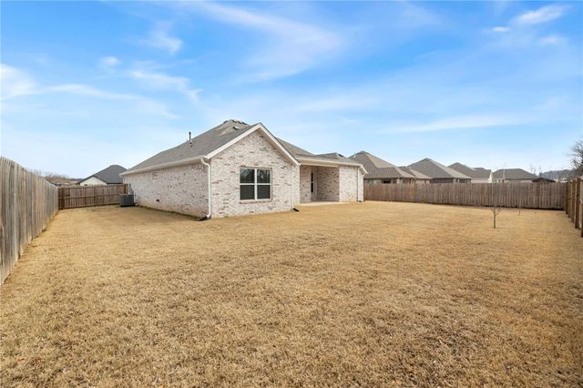 4614 Hamlet Street, Springdale, AR 72764