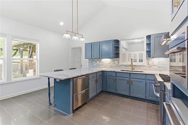 1106 College Hill Street, Pleasant Hill, MO 64080