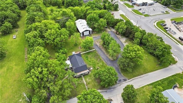 1106 College Hill Street, Pleasant Hill, MO 64080