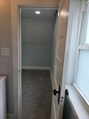 14 Lincoln Parkway 2, Crystal Lake, IL 60014