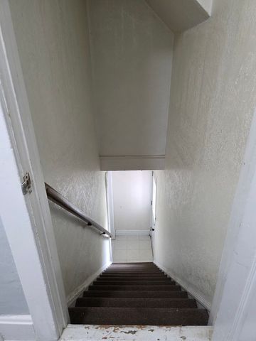 14 Lincoln Parkway 2, Crystal Lake, IL 60014