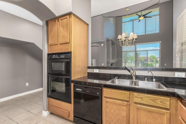 14450 N Thompson Peak Parkway 130, Scottsdale, AZ 85260