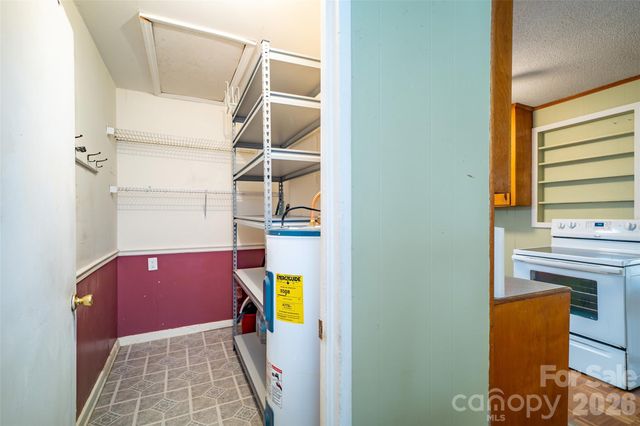 52 E Miller Street, Columbus, NC 28722