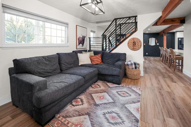 3428 Colvin Dr, Loomis, CA 95650