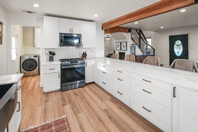 3428 Colvin Dr, Loomis, CA 95650