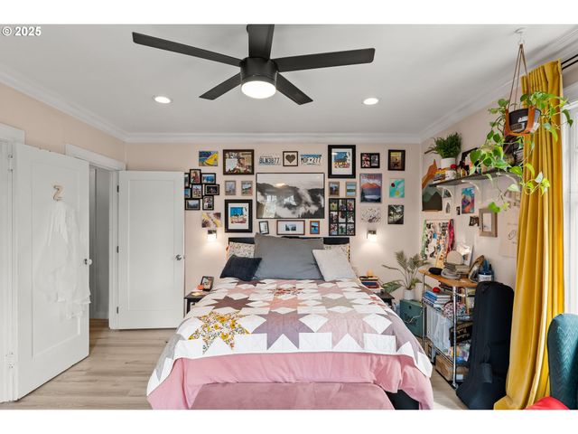 1811 Nw COUCH St 411, Portland, OR 97209