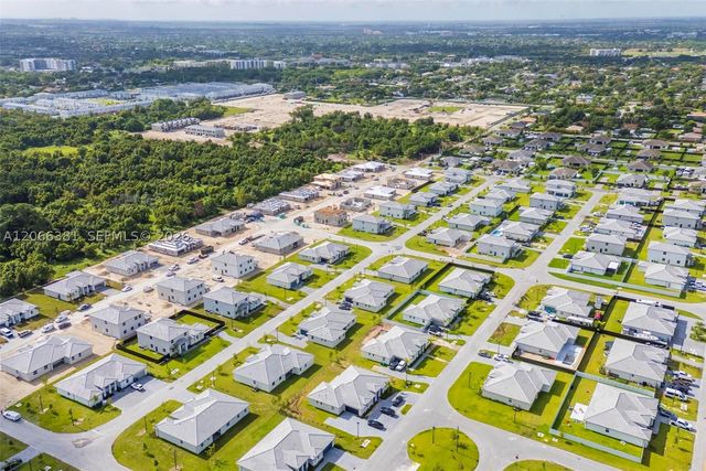 27308 SW 159th Ct 27308, Homestead, FL 33031