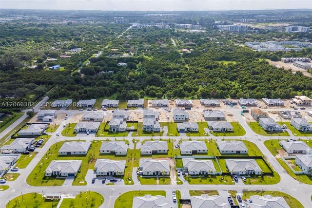 27308 SW 159th Ct 27308, Homestead, FL 33031
