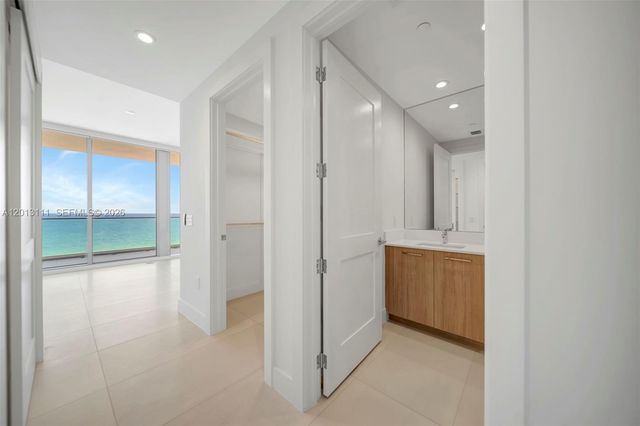 153 N Seabreeze Blvd 801, Fort Lauderdale, FL 33304