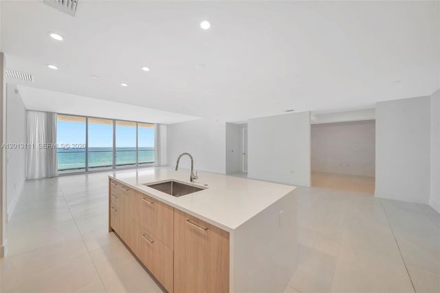 153 N Seabreeze Blvd 801, Fort Lauderdale, FL 33304