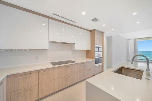 153 N Seabreeze Blvd 801, Fort Lauderdale, FL 33304