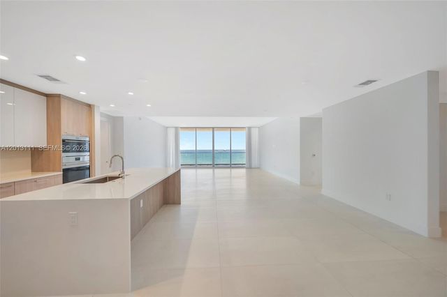 153 N Seabreeze Blvd 801, Fort Lauderdale, FL 33304