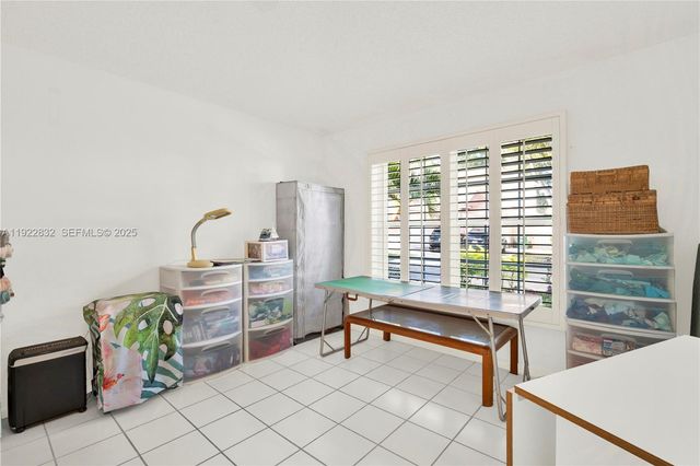 10953 SW 153rd Ct, Miami, FL 33196