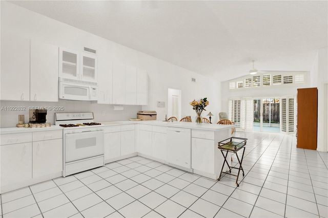 10953 SW 153rd Ct, Miami, FL 33196