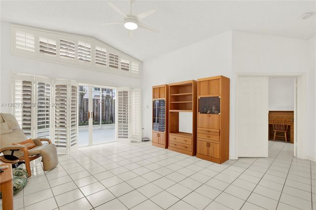 10953 SW 153rd Ct, Miami, FL 33196