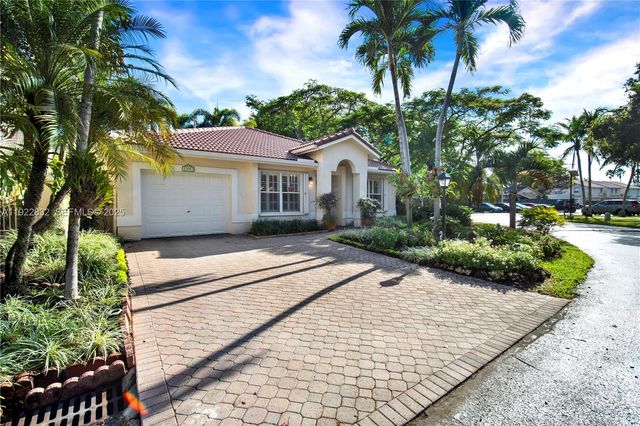 10953 SW 153rd Ct, Miami, FL 33196