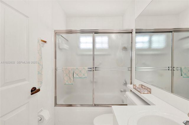 10953 SW 153rd Ct, Miami, FL 33196