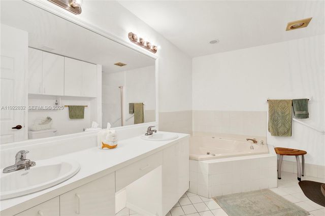 10953 SW 153rd Ct, Miami, FL 33196