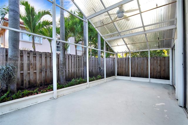 10953 SW 153rd Ct, Miami, FL 33196