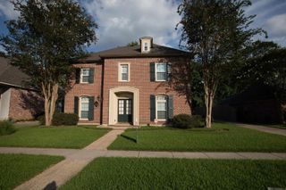 750 Wheatsheaf Dr, Baton Rouge, LA 70810