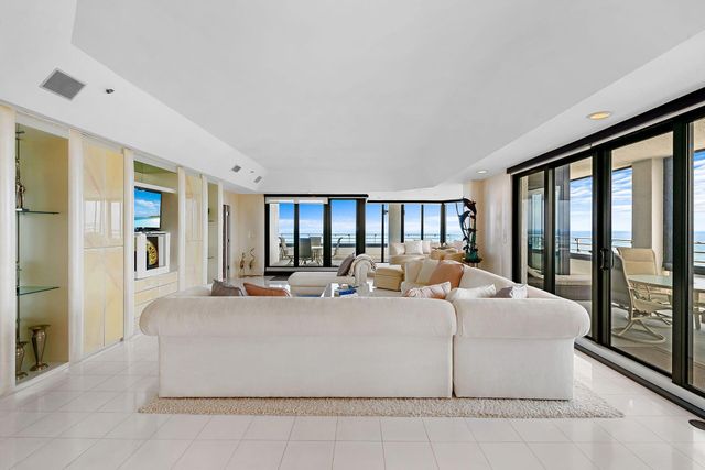 2901 S Ocean Boulevard 1, Highland Beach, FL 33487