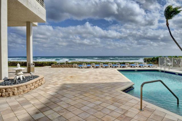 2901 S Ocean Boulevard 1, Highland Beach, FL 33487