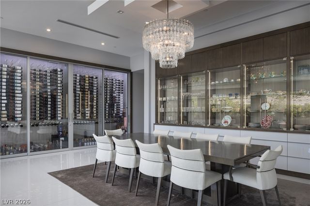 19 Flying Cloud Lane, Las Vegas, NV 89135