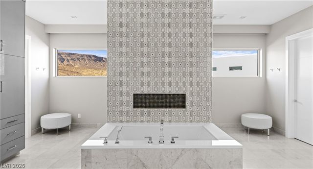 19 Flying Cloud Lane, Las Vegas, NV 89135