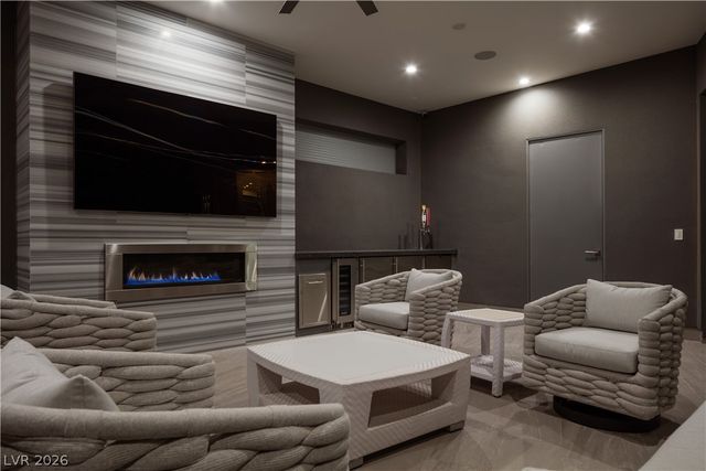 19 Flying Cloud Lane, Las Vegas, NV 89135