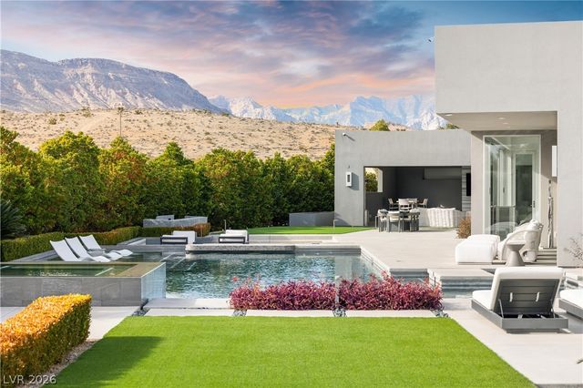 19 Flying Cloud Lane, Las Vegas, NV 89135