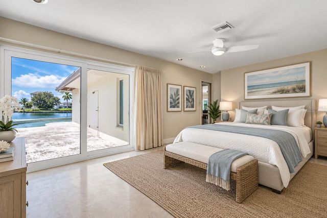 6505 DEBBIE LANE S, St Petersburg, FL 33707