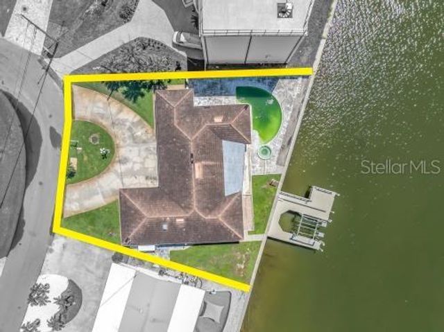 6505 DEBBIE LANE S, St Petersburg, FL 33707