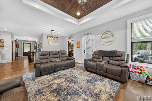 816 N Rock Church Road, Warrenton, MO 63383