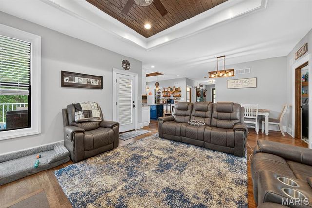 816 N Rock Church Road, Warrenton, MO 63383