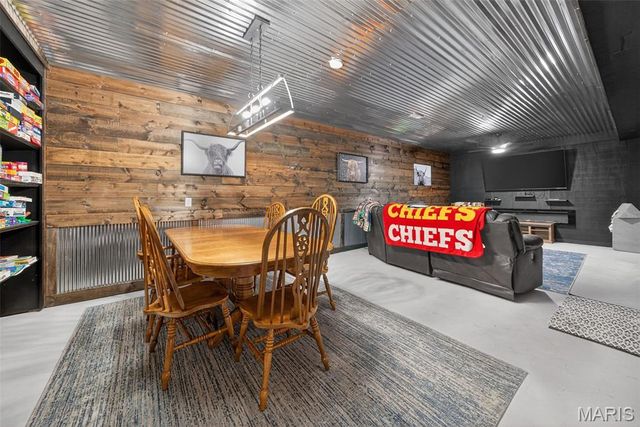 816 N Rock Church Road, Warrenton, MO 63383