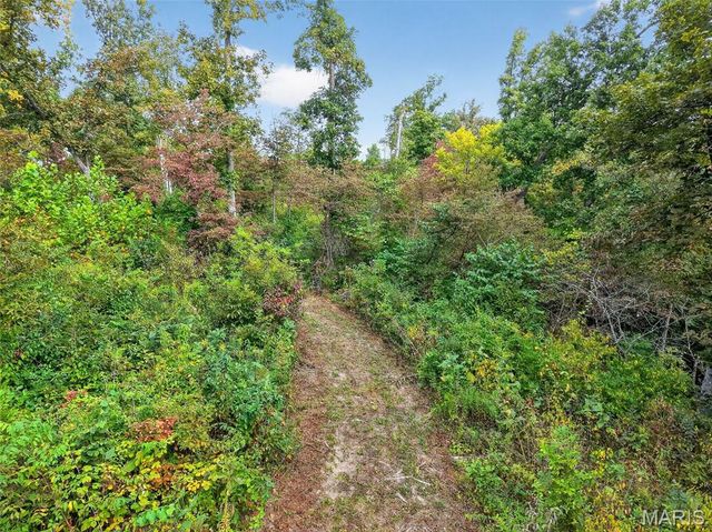 816 N Rock Church Road, Warrenton, MO 63383