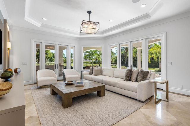 121 Royal Palm Way, Boca Raton, FL 33432