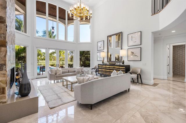 121 Royal Palm Way, Boca Raton, FL 33432