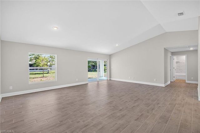 1707 NW 25th LN, Cape Coral, FL 33993