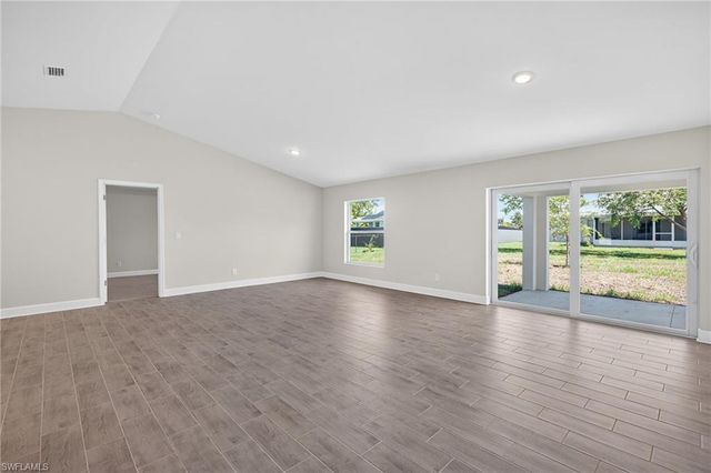 1707 NW 25th LN, Cape Coral, FL 33993