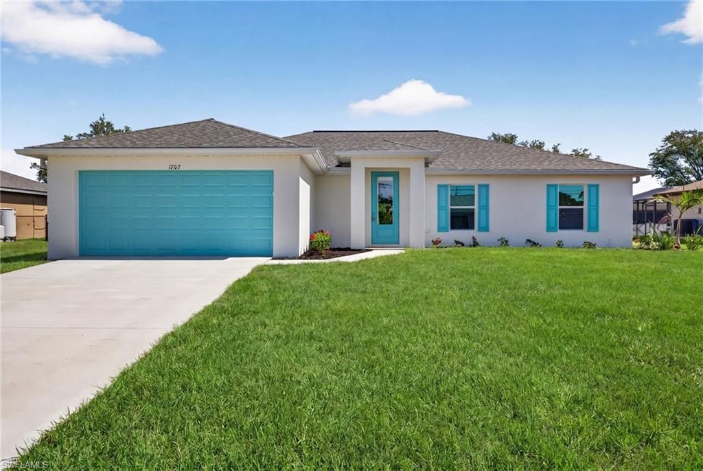1707 NW 25th LN, Cape Coral, FL 33993