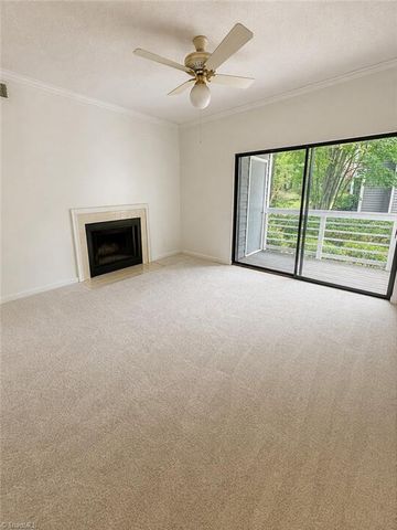 324 Meadows Circle, Winston-salem, NC 27104