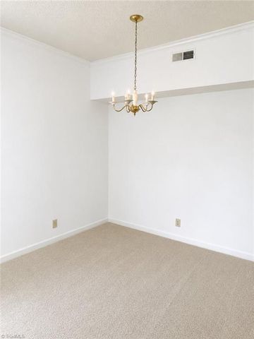 324 Meadows Circle, Winston-salem, NC 27104