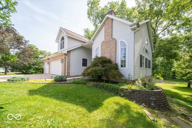 222 Timber Creek Drive, Connersville, IN 47331