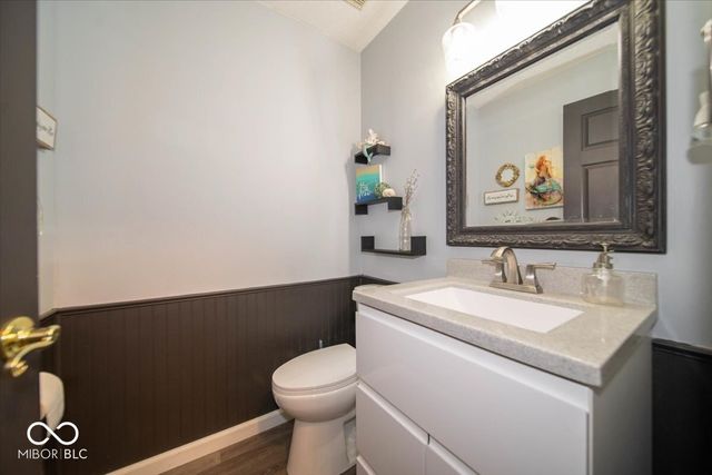 222 Timber Creek Drive, Connersville, IN 47331