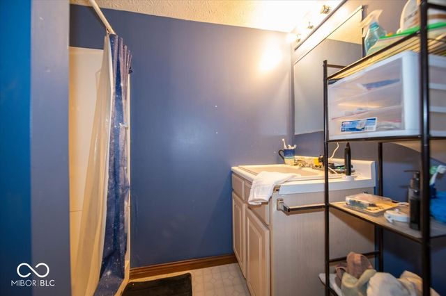 222 Timber Creek Drive, Connersville, IN 47331