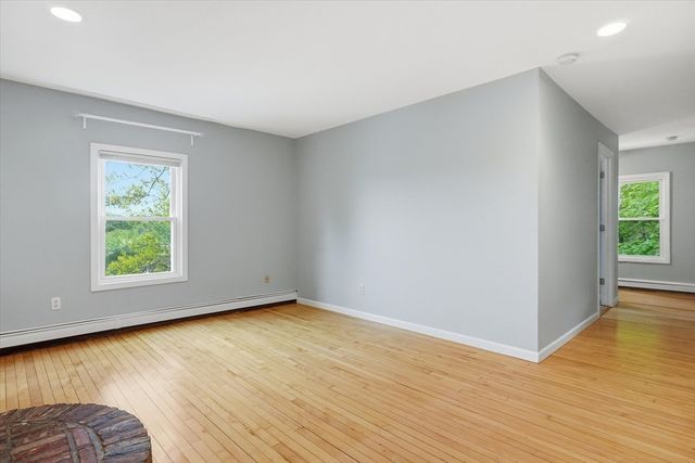 7-9 Leamington Rd 3, Boston, MA 02135